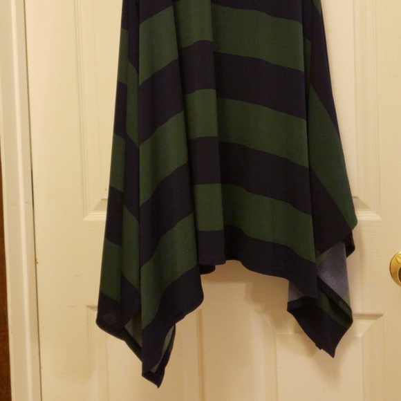 KIIND OF Asymmetrical Hemline Dress Size L - Picture 3 of 4